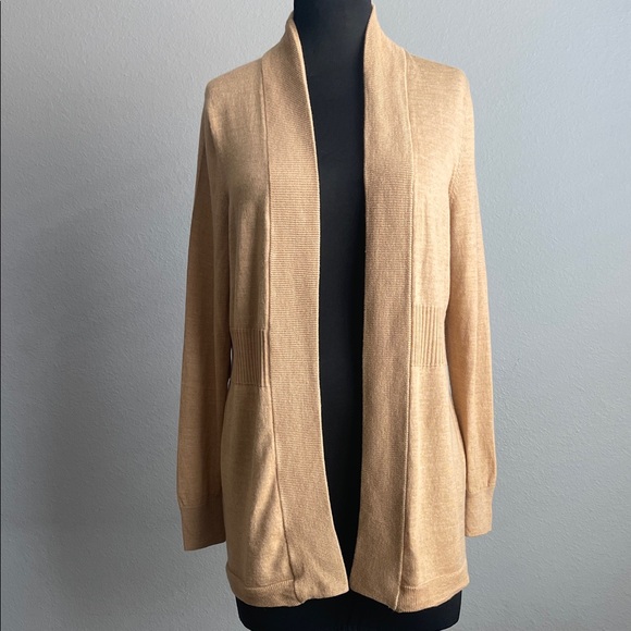 N/A Sweaters - 100% Merino Wool Elegant Camel Color Women's Open Cardigan Size Medium